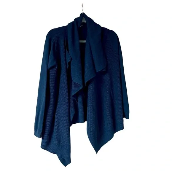Verve Ami size medium super soft navy cardigan waterfall front - Picture 1 of 4